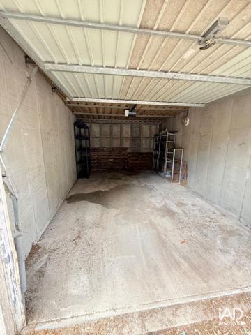 Location parking 16 m² Bordeaux