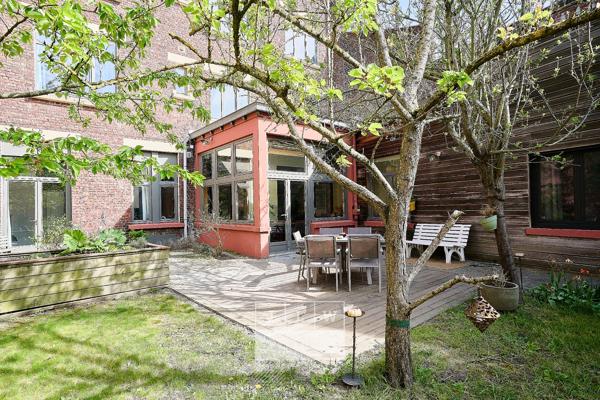 Superbe appartement avec jardin et garage