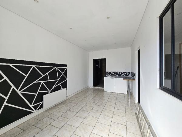 Maison à vendre Mouthiers-sur-boême 174.75 m2 5 chambres