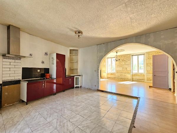 Maison à vendre Mouthiers-sur-boême 174.75 m2 5 chambres
