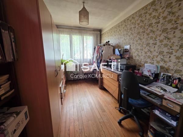 Maison individuelle de 5 pièces, 406m² terrain, sous-sol total