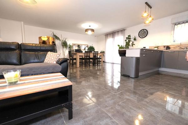 Maison 4 pièces - 123 m² Exclusivité efficity