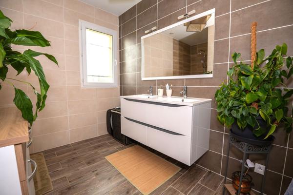 Maison 4 pièces - 123 m² Exclusivité efficity