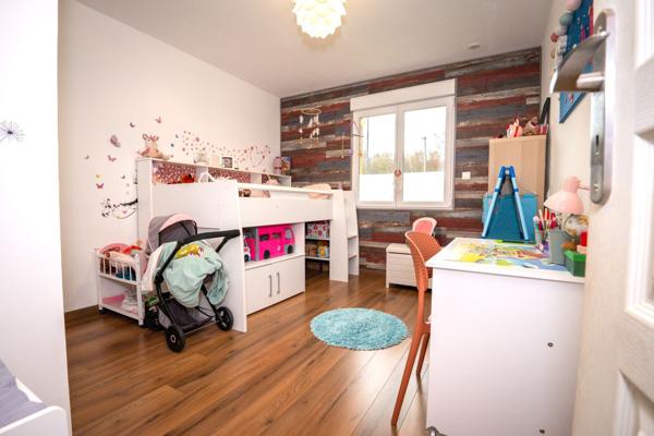 Maison 4 pièces - 123 m² Exclusivité efficity