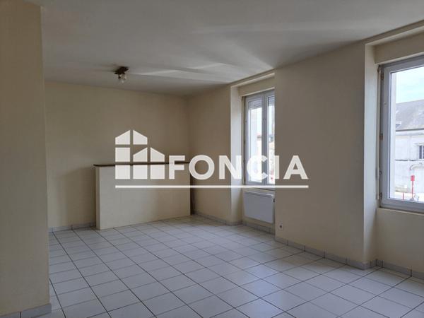 Location Appartement 3 pièces 55 m² - 15 PLACE DU DOCTEUR FRUCHAUD Trementines 49340