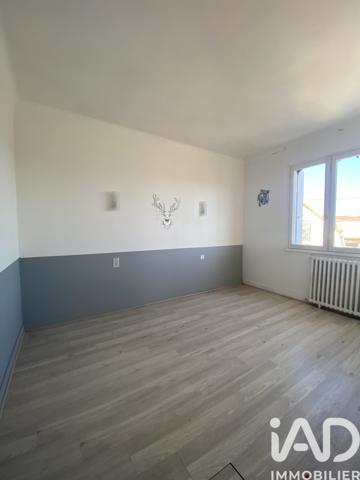 Maison à vendre 6 pièces 117 m² Vérines