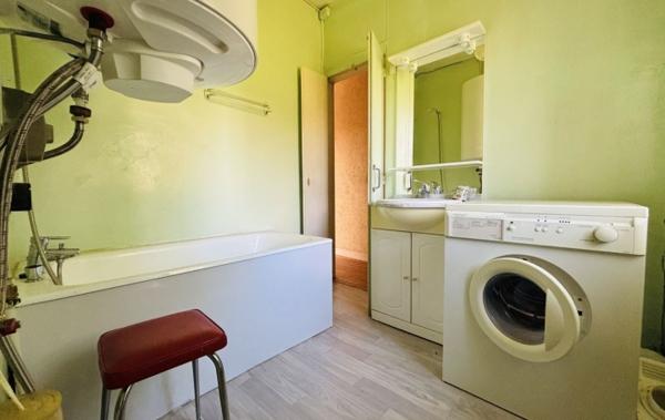 Vente Maison à rénover Lussat   