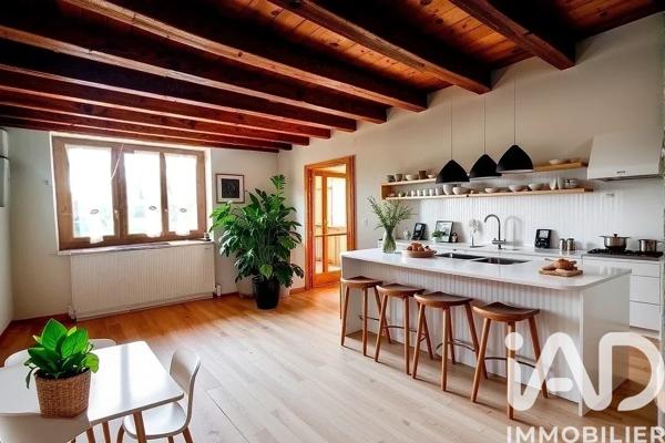 Maison à vendre 6 pièces 210 m² Beaurepaire