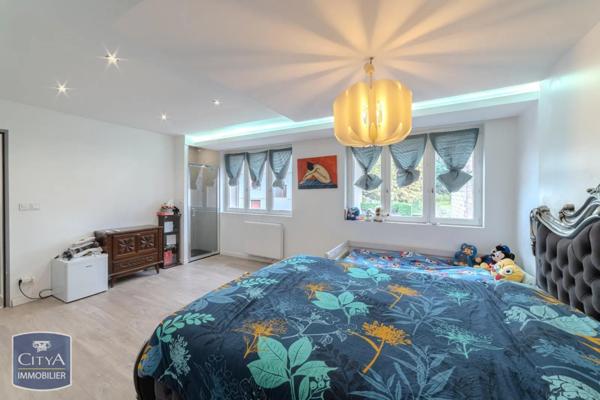 Maison à vendre 4 pièces 147m²