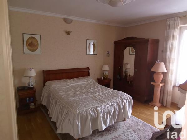 Maison à vendre 7 pièces 198 m² Argenton-sur-Creuse