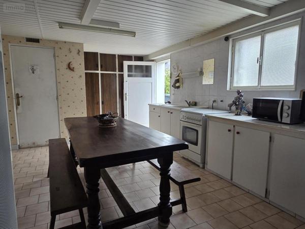 Maison à vendre à Château-Gontier-sur-Mayenne en Mayenne (53200), ref : 53073-1719