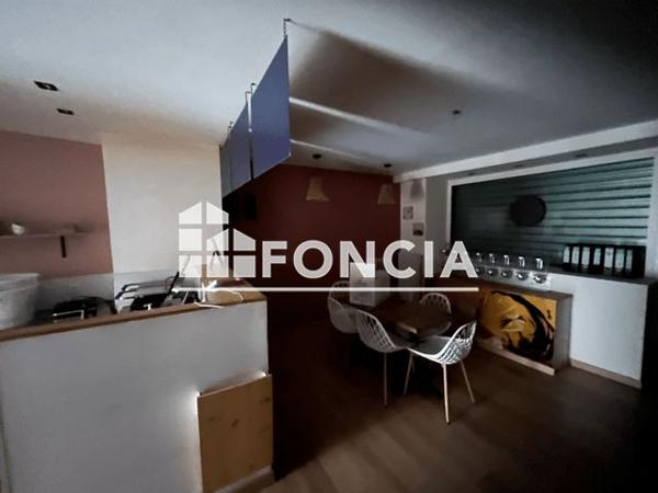 Location Local commercial 1 pièce 40.7 m² - 12/14 AVENUE JEAN JAURES Charleville-mezieres 08000