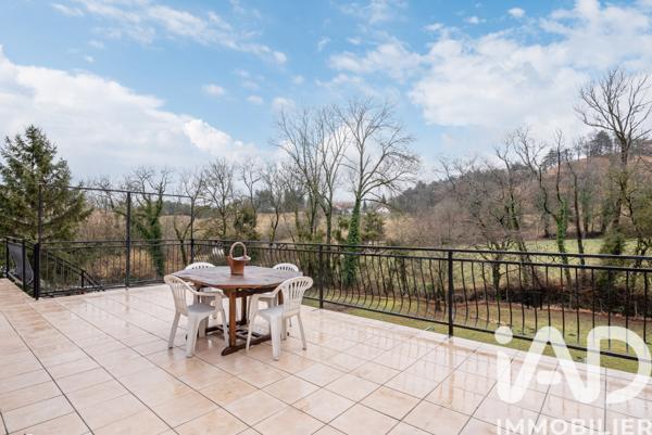 Maison à vendre 5 pièces 120 m² Le Gua