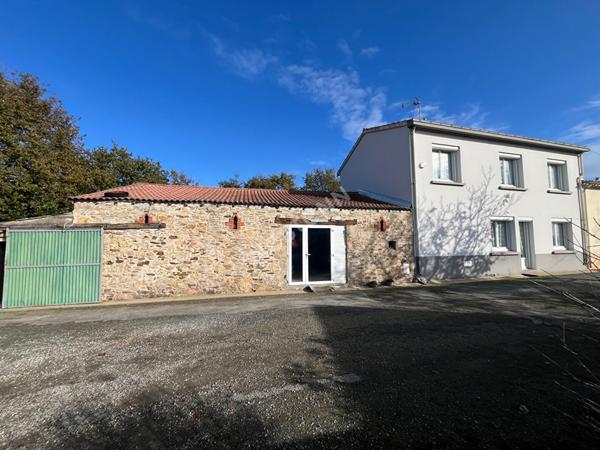 Maison à vendre 5 pièces - Montaigu Vendée