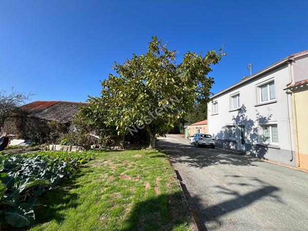 Maison à vendre 5 pièces - Montaigu Vendée