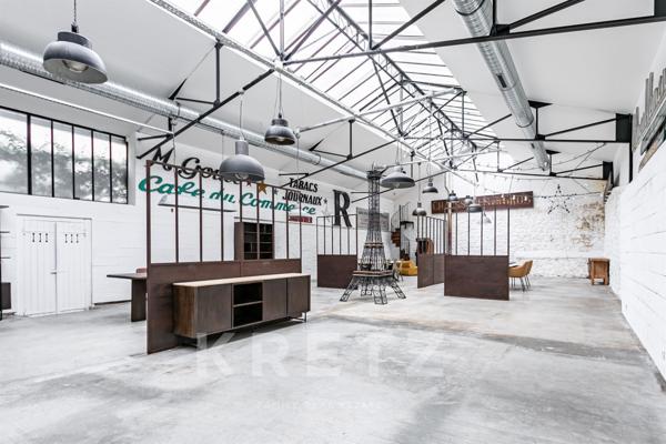 Immeuble mixte – Local commercial et appartement – Emplacement recherché à Ville-d’Avray