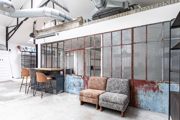 Immeuble mixte – Local commercial et appartement – Emplacement recherché à Ville-d’Avray