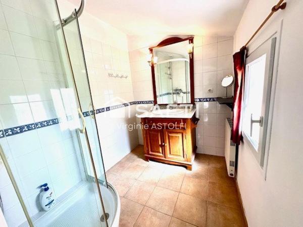 SAINT-LYS - Villa T8 205 m2,  terrain arboré de 2293 m2