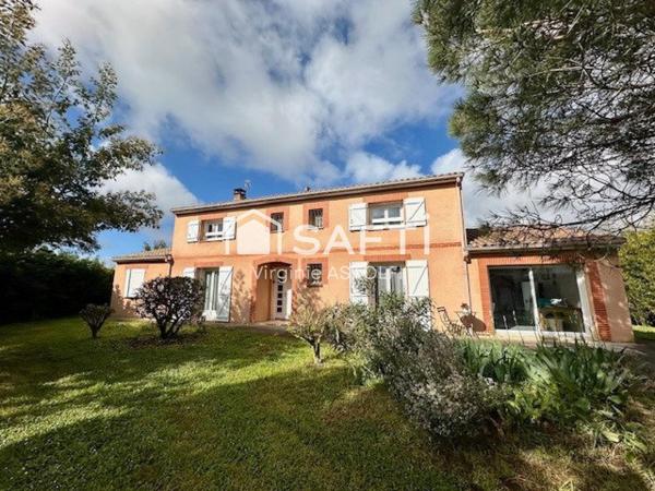 SAINT-LYS - Villa T8 205 m2,  terrain arboré de 2293 m2