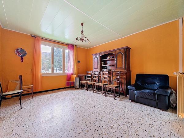 Superbe maison de maître à fort potentiel au cœur de Graissessac !