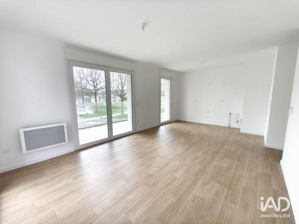 Location appartement 3 pièces 63 m² L'Huisserie