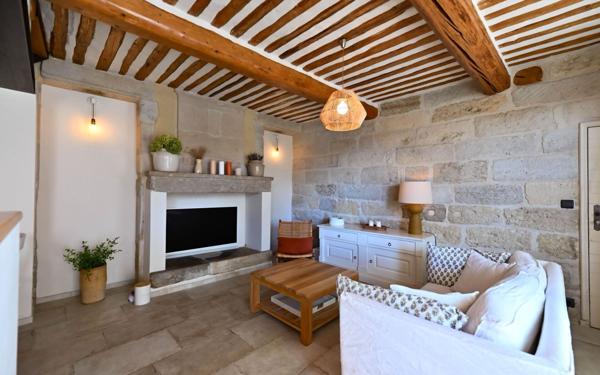 Maison à vendre    4 pièces • 103 m2 Barbentane