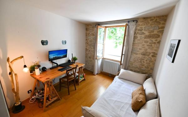 Maison à vendre    4 pièces • 103 m2 Barbentane