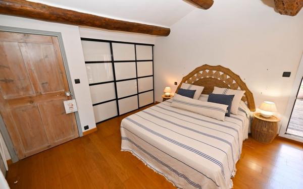 Maison à vendre    4 pièces • 103 m2 Barbentane