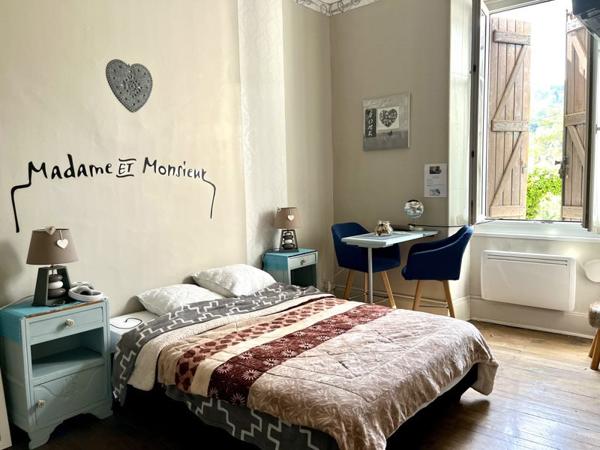 Maison à vendre |  Aubin |  9 pièces | 240 m²