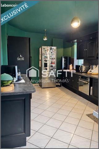 Élégante propriété en lisière de forêt