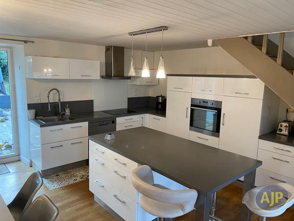 Vente maison Saint Ave : 1 055 000 € - AJP Immobilier Vannes