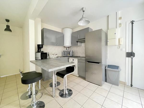 Corbeil-Essonnes (91100) Appartement T2 meublé - Résidence calme