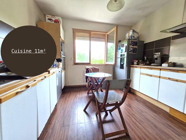 OPPORTUNITÉ  GRAND APPARTEMENT + JARDIN 600m² A RÉNOVER