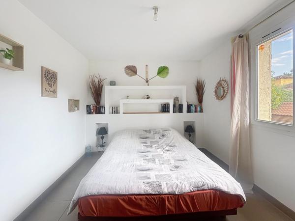 à vendre, maison 4 pièces proche commidités à Fayence