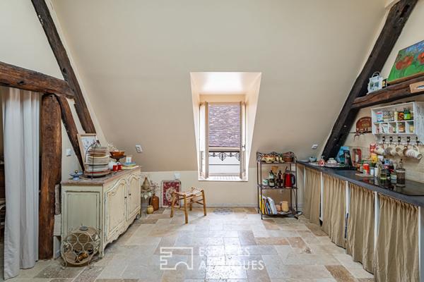 Grange réhabilitée au coeur du village de Rochefort-en-Yvelines