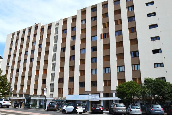 Marseille : Chartreux/Conseil Départemental T3 64m2 2éme étage Ascenseur,