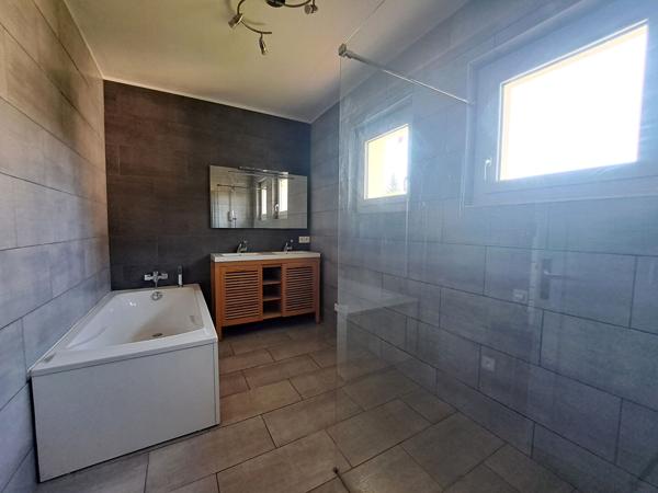Maison 5 pièces 115 m2