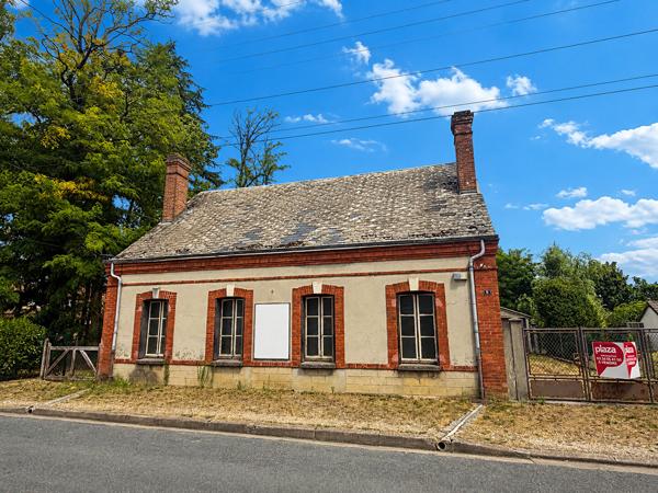 Maison 12 pièces 248.15 m2