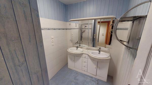 Maison Deols centre 3 chambres , garage, bureaux