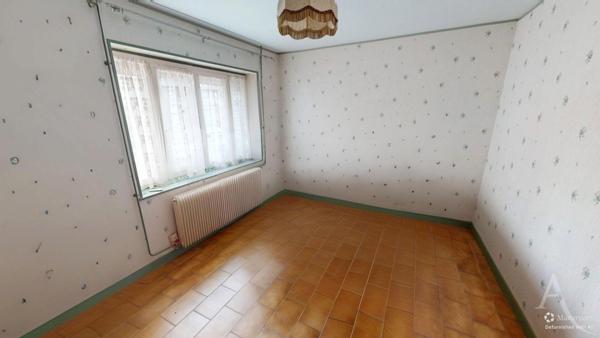 Maison Deols centre 3 chambres , garage, bureaux