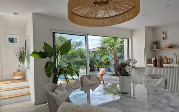 Maison à vendre    8 pièces • 150 m2 Sainte-Foy-lès-Lyon