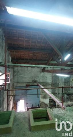 House for sale 1 room 240 m² Beauvoisin