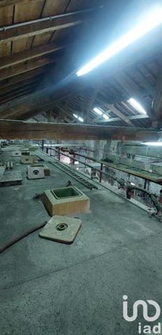 House for sale 1 room 240 m² Beauvoisin