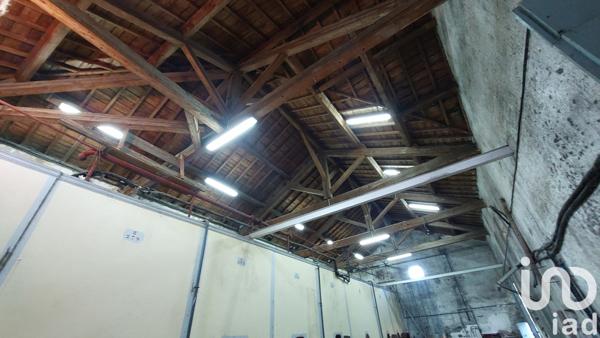 House for sale 1 room 240 m² Beauvoisin