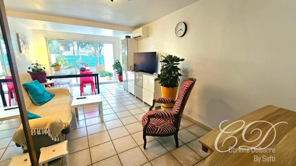 Résidence fermée, jardin, 2 terrasses