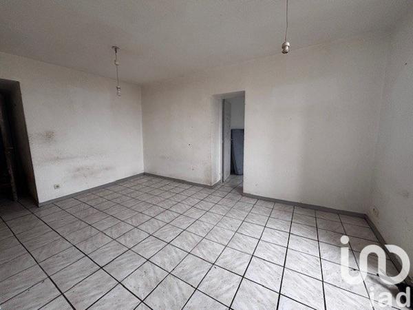 Appartement 4 pièces de 65 m² à Aubenas (07200)