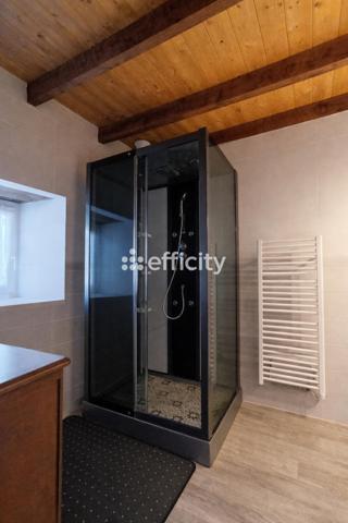 Maison 10 pièces - 236 m²