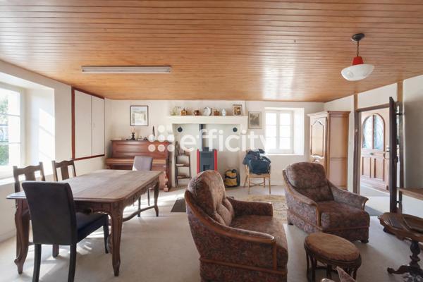 Maison 10 pièces - 236 m²