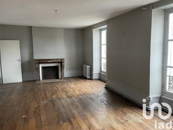 Maison à vendre 10 pièces 190 m² Éguzon-Chantôme
