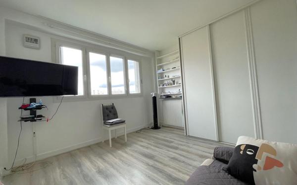 Appartement à vendre    2 pièces •  Paris 13